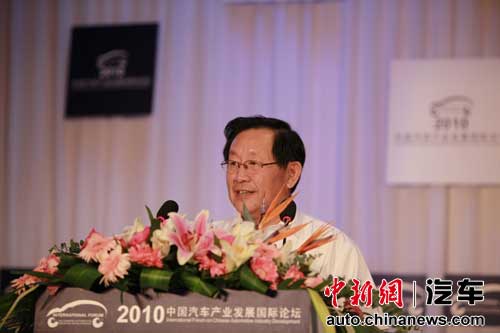 萬鋼:電動汽車“十二五”專項規(guī)劃草案已制定