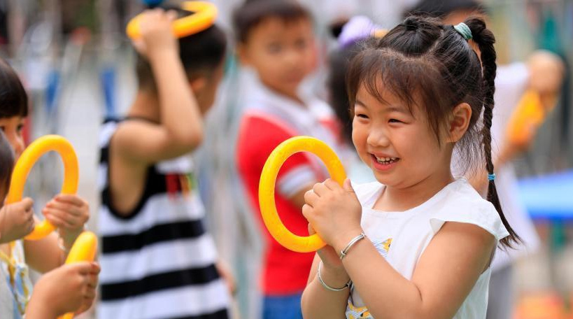 嚴(yán)厲打擊拐賣婦女兒童犯罪行為，堅決保障婦女兒童合法權(quán)益