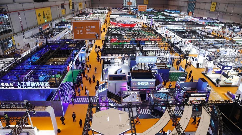 <h2>數(shù)字經(jīng)濟(jì)快速發(fā)展 數(shù)字人才如何培養(yǎng)？</h2><p>數(shù)字經(jīng)濟(jì)作為國民經(jīng)濟(jì)的“穩(wěn)定器”和“加速器”作用無可替代，在其快速發(fā)展的環(huán)境下，培養(yǎng)高水平的數(shù)字化人才成為當(dāng)務(wù)之急。</p>